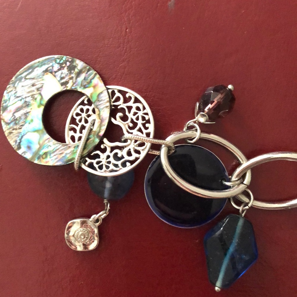 Lia Sophia necklace and bracelet set